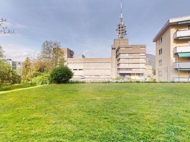 Tranquillità e praticità con terrazza in zona Cinque Vie