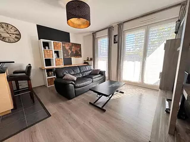 Trappes 78190 Achat / Vente appartement 2 pièces t2 balcon