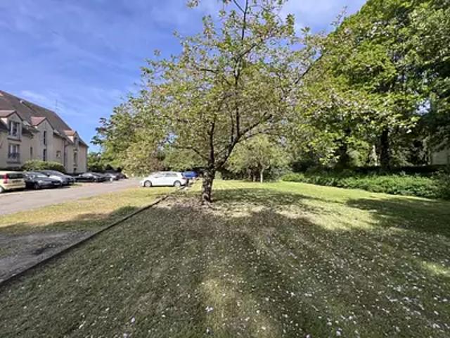 Trappes 78190 Achat / Vente appartement 2 pièces t2 jardin