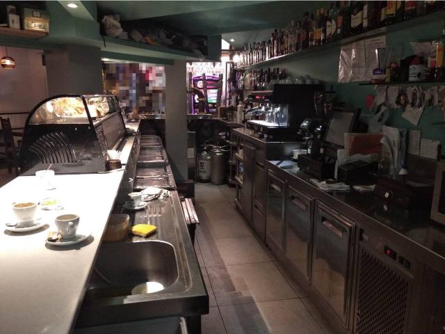 Traspasa Bar Restaurante C3 cerca Pg San Joan con Terraza