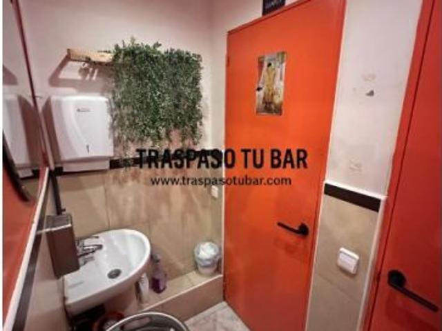 TRASPASO BAR C2 con terraza 5 mesas