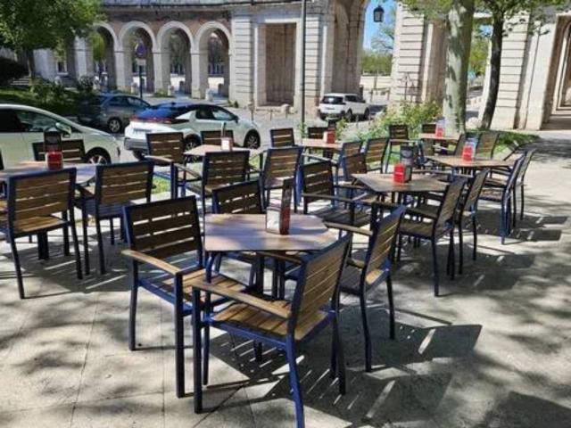 TRASPASO BAR KARAOKE EN PLENO FUNCIONAMIENTO CENTRO DE ARANJUEZ