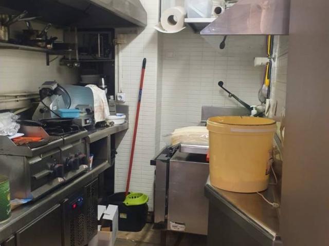 Traspaso Cafetería lic C2 con salida de humo Eixample Izquierdo