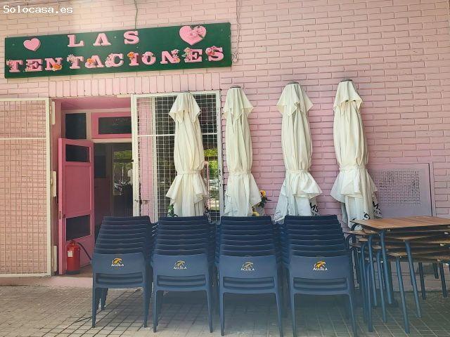 Traspaso cafetería moderna, reformada y con alquiler muy competitivo