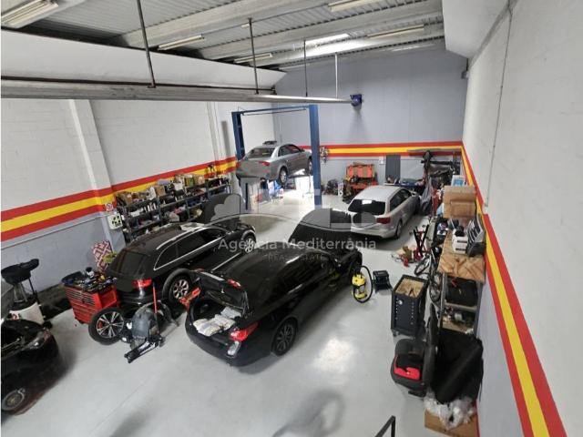 TRASPASO DE TALLER MECÁNICO TOTALMENTE ACONDICIONADO – CASTELL D’ARO