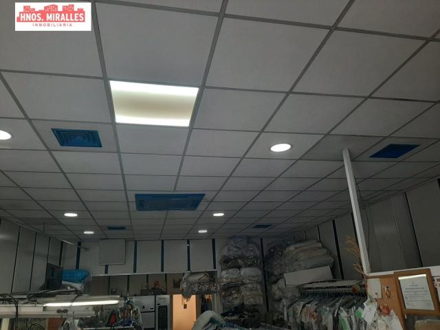 TRASPASO DE TINTORERIA LAVANDERIA Y PLANCHADO EN SECO Y EN PLENO FUNCIONAMIENTO