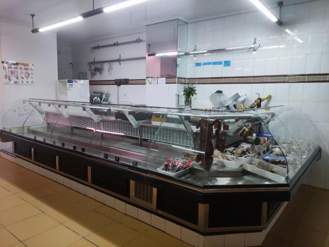 TRASPASO DE CARNICERIA EQUIPADA