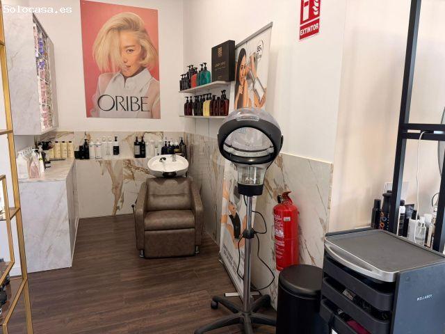 TRASPASO DE SALÓN DE BELLEZA PREMIUM EN UN CENTRO COMERCIAL EN ORUHUELA COSTA – NEGOCIO TOTALMENTE O