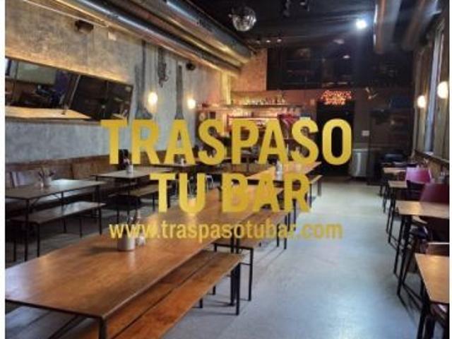Traspaso Gran Restaurante Pizzeria 640m2 Barcelona