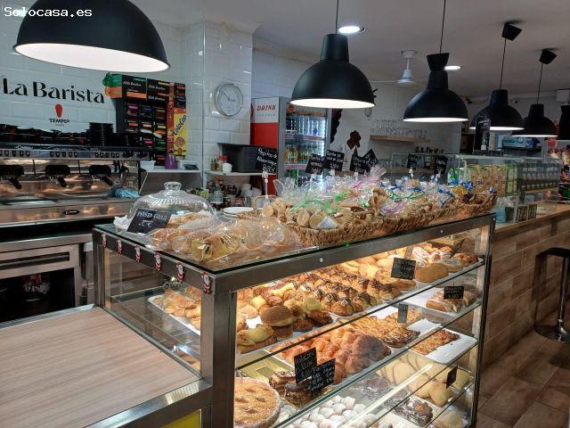 Traspaso obrador de hostelería y pastelería con licencia + 2 locales para cafetería en Palma