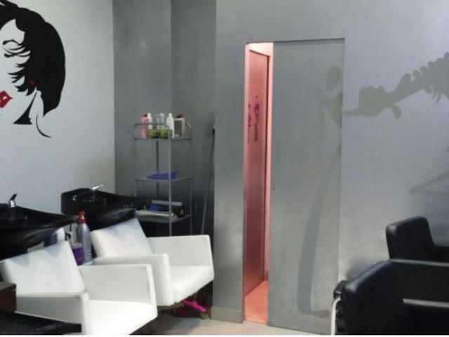Traspaso peluqueria en el Centro