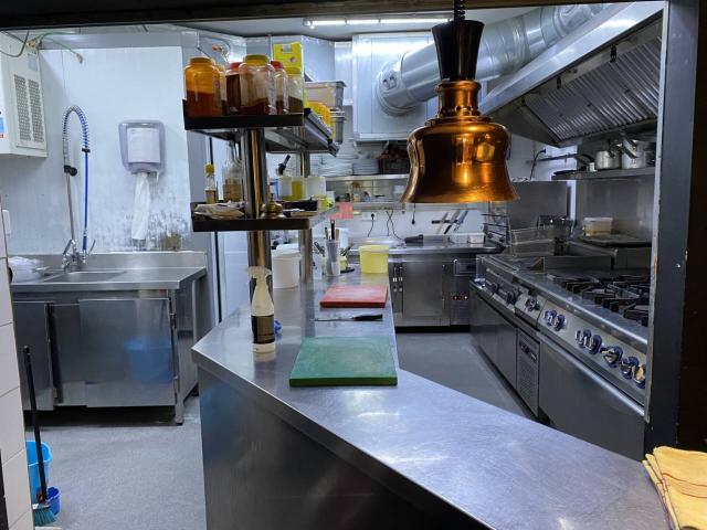 Traspaso restaurante c3 Les Corts