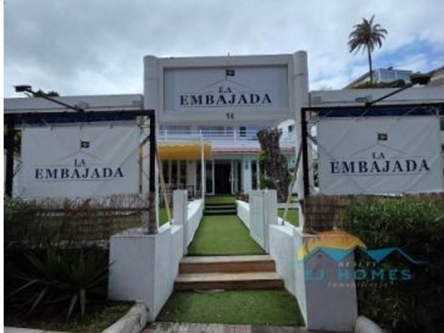 TRASPASO RESTAURANTE CON TERRAZA + PARKING | BAJA RENTA | Puerto de la Cruz