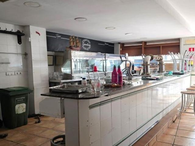 TRASPASO RESTAURANTE EN EXCELENTE ZONA CENTRICA