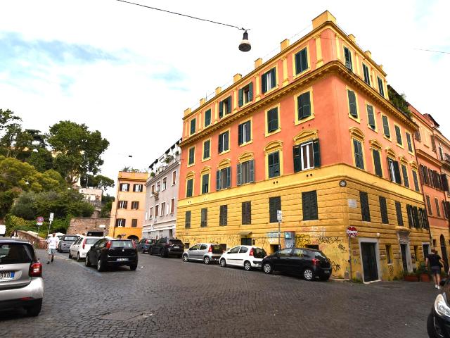 TRASTEVERE VENEZIAN ATTICO BILOCALE