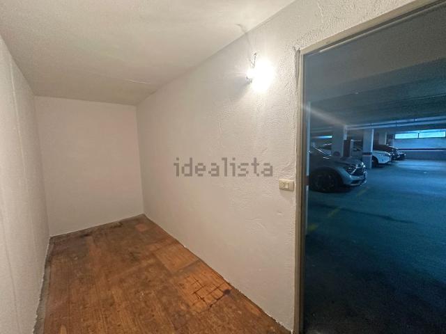 Trastero, Centro Areal, Vigo