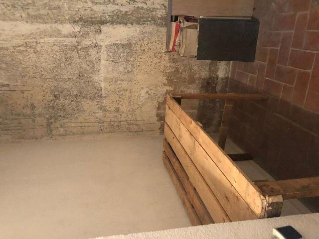 Trastero en venta en calle De Nadal, Sabadell, de 10 m² por 17.000