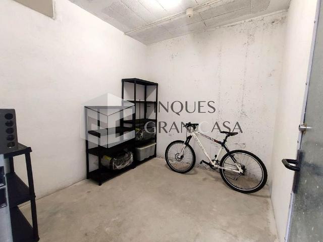 Trastero en venta en calle Sant Jordi, Canovelles, de 8 m² por 16.000
