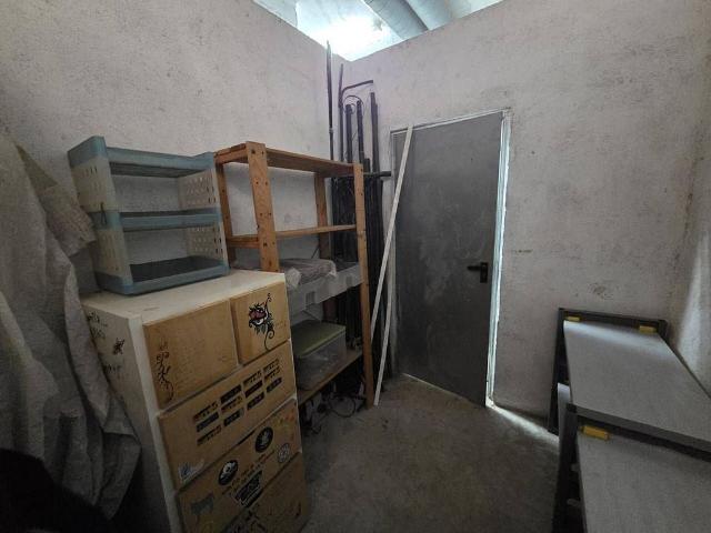 Trastero en venta en Olesa de Montserrat, de 5 m² por 5.500