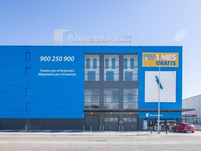 Trastero en Alquiler en Almeda El Corte Inglés
