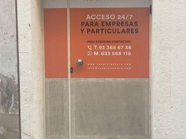 Trastero en alquiler en calle De Vallirana, Barcelona, de 1 m² por 83