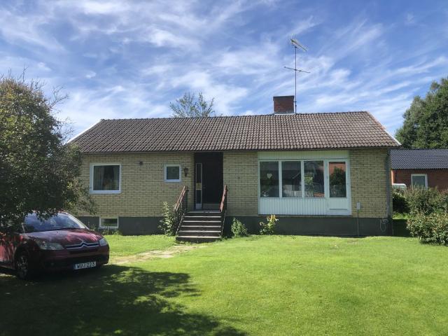 Traststigen, Laxå