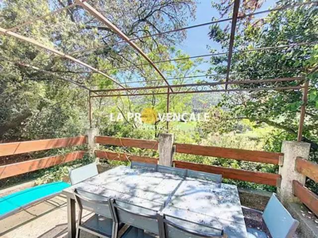 Trets 13530 Achat / Vente maison 5 pièces t5