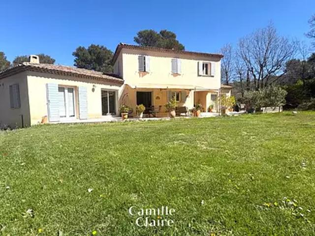 Trets 13530 Achat / Vente maison 8 pièces t8