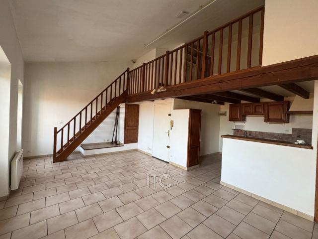 Trets Location Appartement 13