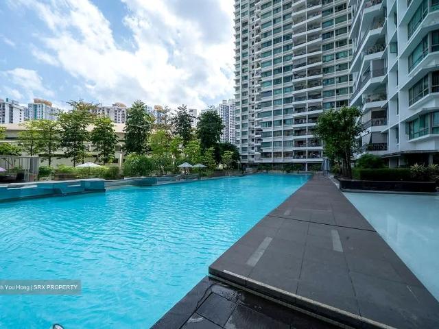 Trevista D12, Condominium