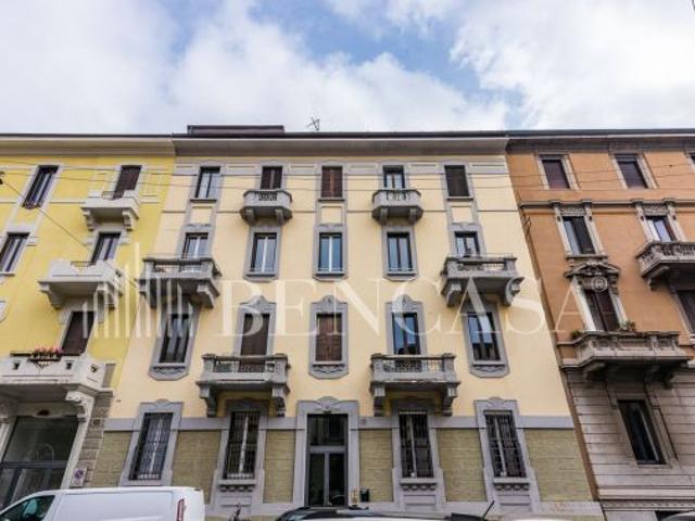 TRE LOCALI AFFASCINANTE IN STABILE D’EPOCA – VIA UBERTI