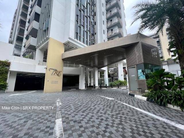 Tre Residences D14, Condominium