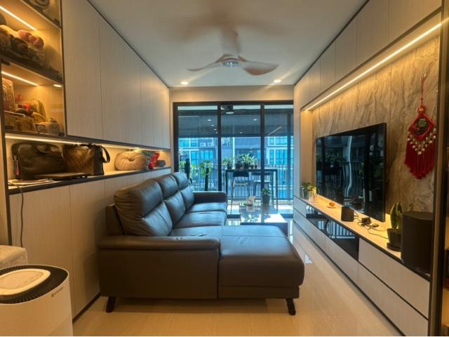Treasure at Tampines Condominium For Sale, $2,680,000, 4 Bed 3 Bath 1,335 sqft $2,007.00 psf