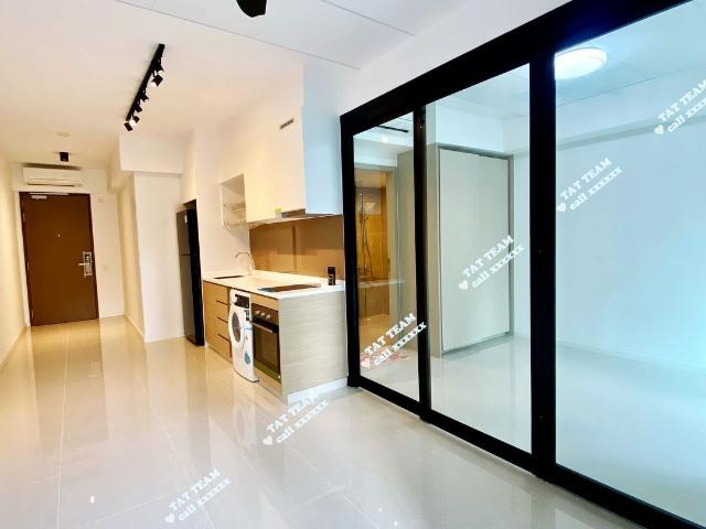 Treasure At Tampines D18, Condominium