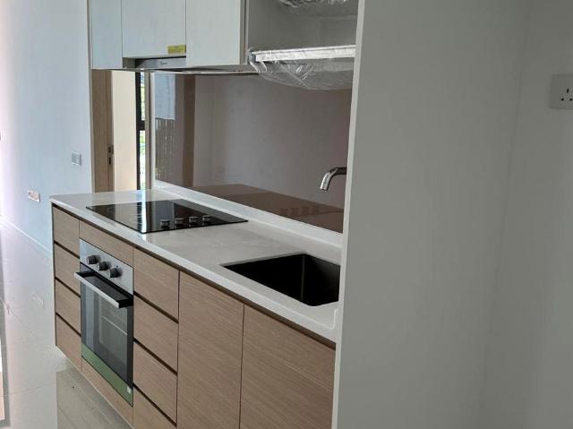 Treasure At Tampines D18, Condominium