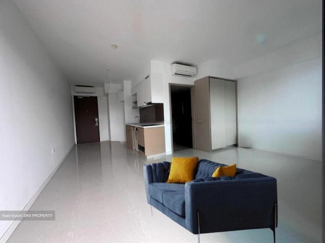 Treasure At Tampines D18, Condominium