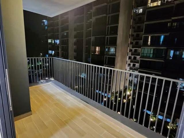 Treasure At Tampines D18, Condominium