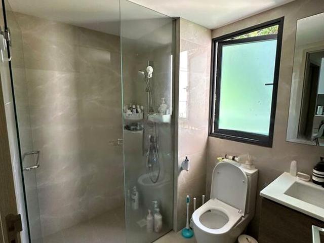 Treasure At Tampines D18, Condominium