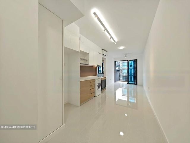 Treasure At Tampines D18, Condominium
