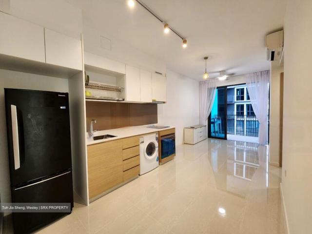 Treasure At Tampines D18, Condominium