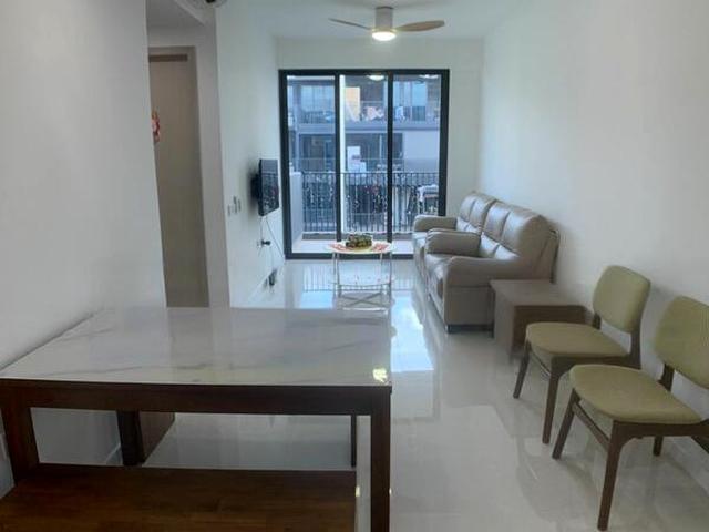 Treasure At Tampines D18, Condominium