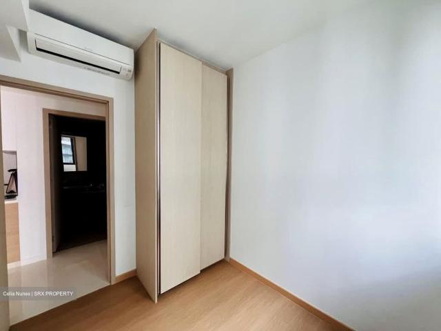 Treasure At Tampines D18, Condominium