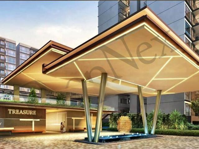Treasure At Tampines D18, Condominium
