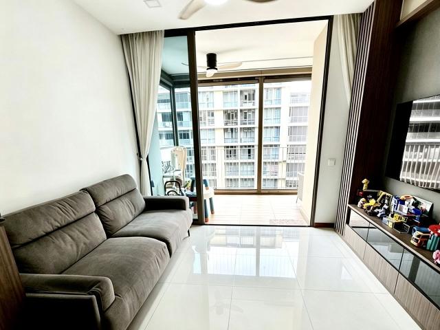 Treasure Crest D19, Condominium