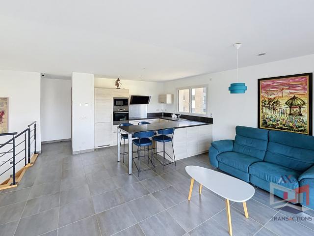 TREBEURDEN: Maison avec vue sur mer