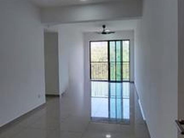 Tree o condo at sungai ara