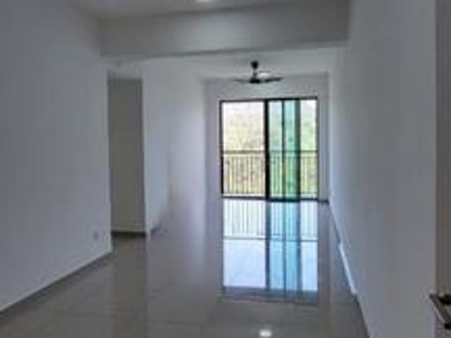 Tree o condo at sungai ara good deal
