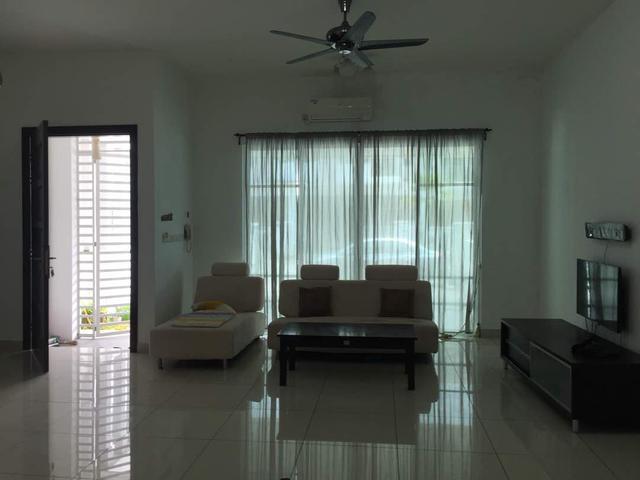 Tree Residency 2 Storey Terrace Near Straits International Sch
