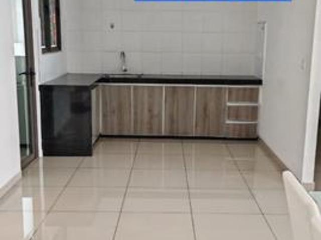 Tree Sparina Poolview Renovated near Airport