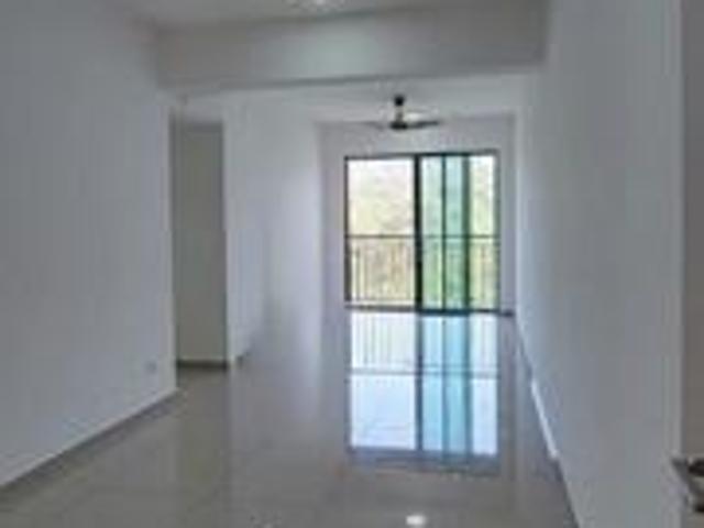 TreeO Bayan Lepas Sungai Ara 900SF Basic Fittings 2 Parking Hillview